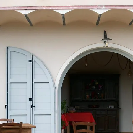 Agriturismo Pian Del Pruno Фермерский дом *